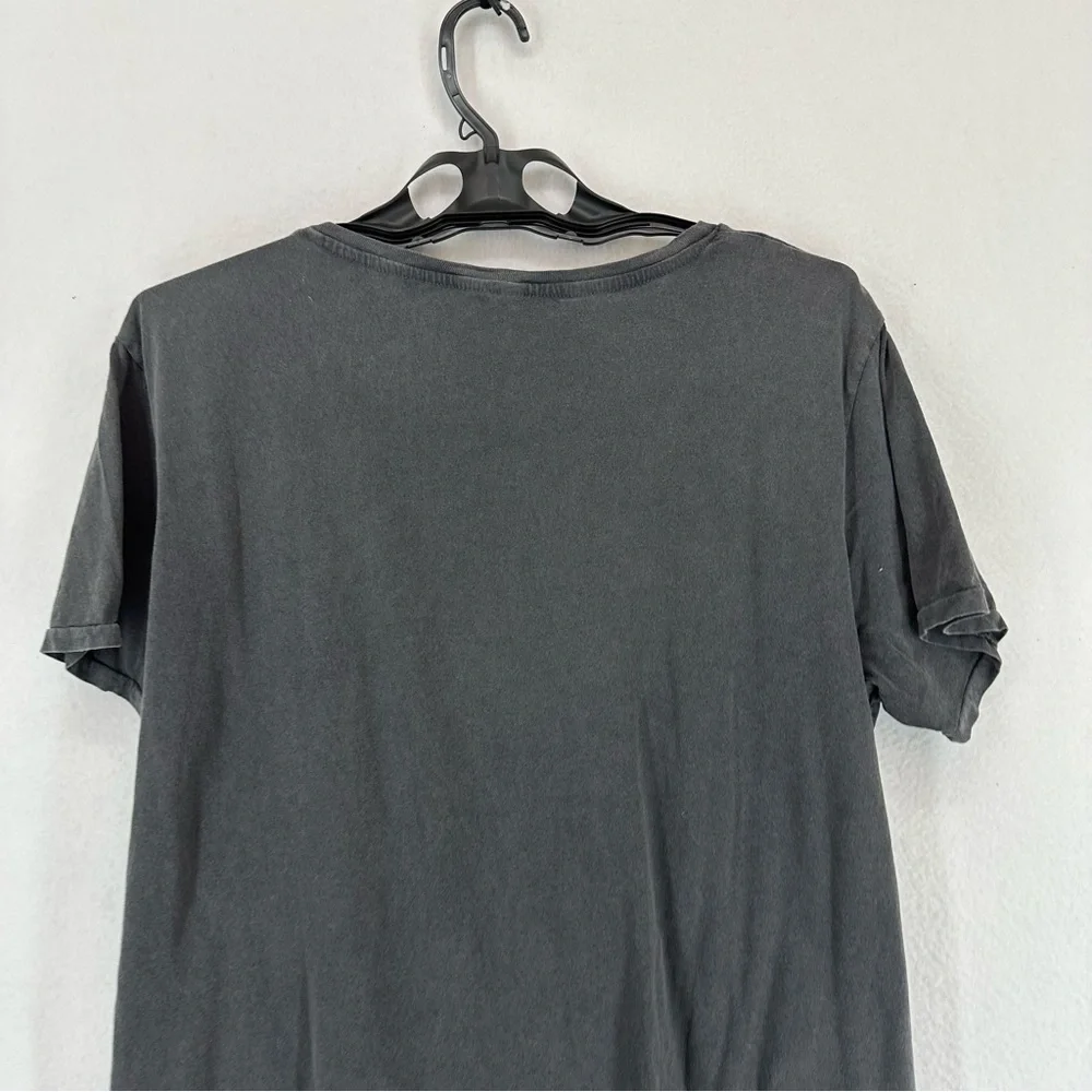 H&M Divided‎ Devils Rouge Skull Graphic T Shirt Women’s Large Grey